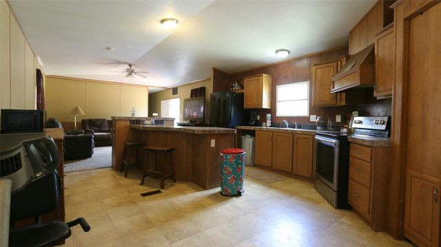 2534 County Road 676, Dayton, TX 77535