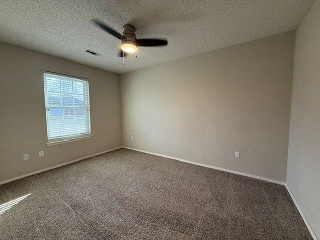 802 N 37th Street, Rogers, AR 72756