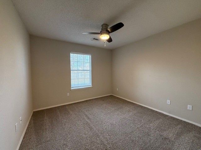 802 N 37th Street, Rogers, AR 72756