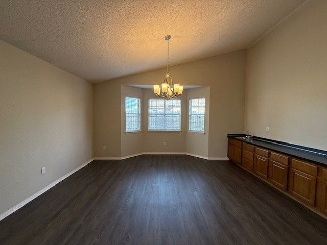 802 N 37th Street, Rogers, AR 72756