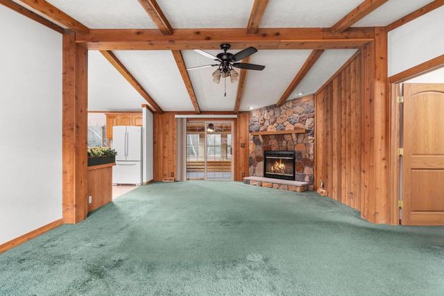 173 Sunset Circle, Wisconsin Dells, WI 53965