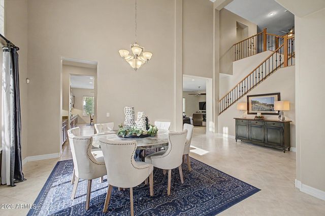 1242 E CANARY Drive, Gilbert, AZ 85297