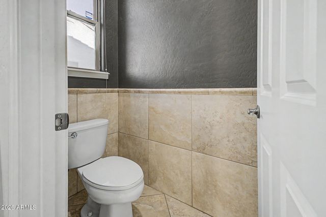 1242 E CANARY Drive, Gilbert, AZ 85297