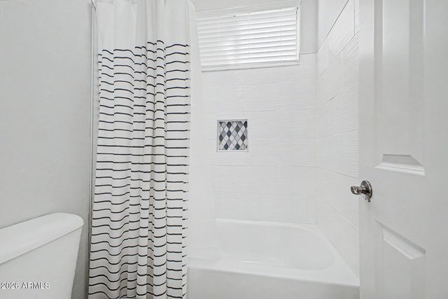 1242 E CANARY Drive, Gilbert, AZ 85297