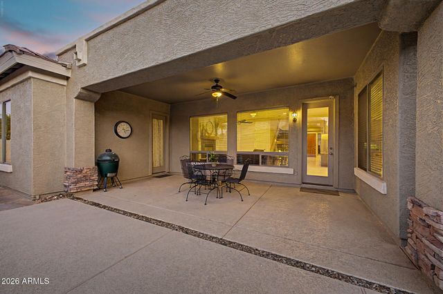 1242 E CANARY Drive, Gilbert, AZ 85297