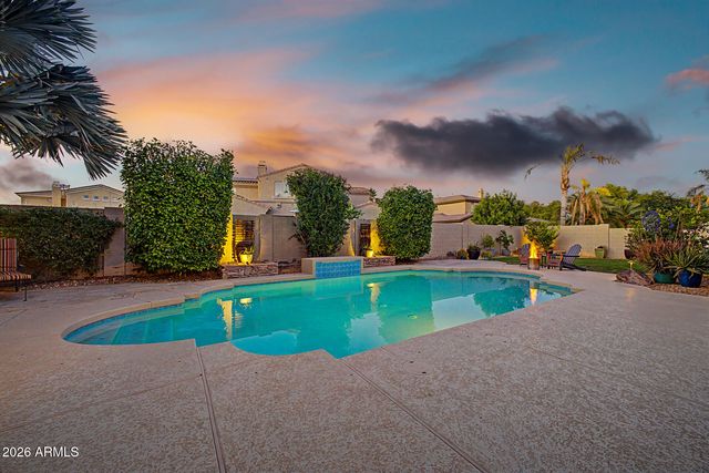 1242 E CANARY Drive, Gilbert, AZ 85297