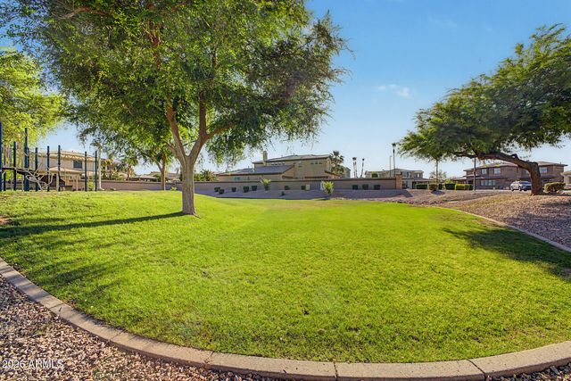 1242 E CANARY Drive, Gilbert, AZ 85297