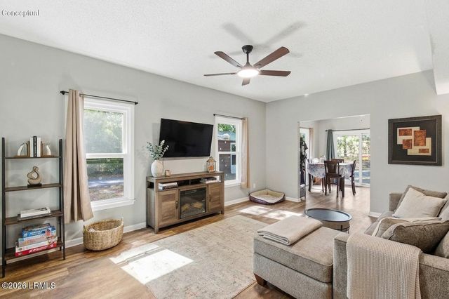 54 Brickyard Point Road, Beaufort, SC 29907