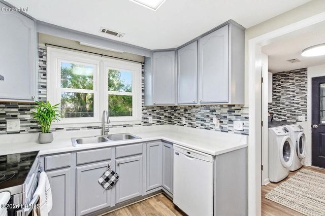54 Brickyard Point Road, Beaufort, SC 29907