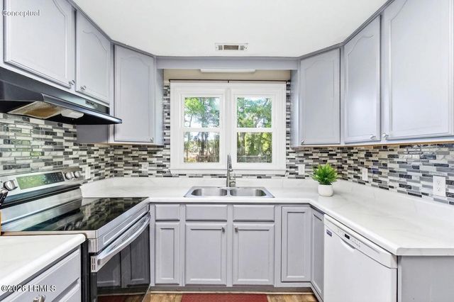 54 Brickyard Point Road, Beaufort, SC 29907
