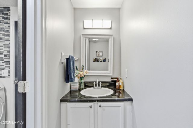 54 Brickyard Point Road, Beaufort, SC 29907