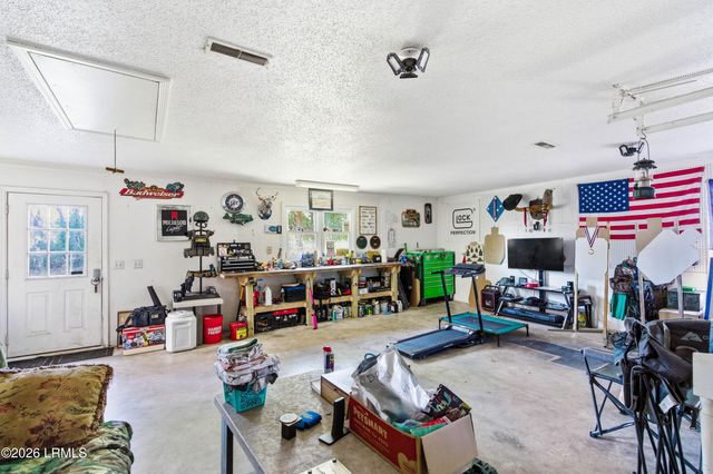 54 Brickyard Point Road, Beaufort, SC 29907