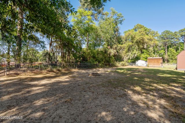 54 Brickyard Point Road, Beaufort, SC 29907