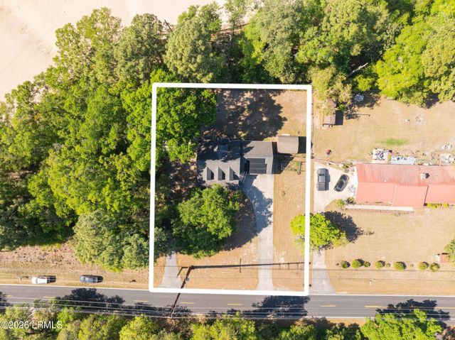 54 Brickyard Point Road, Beaufort, SC 29907