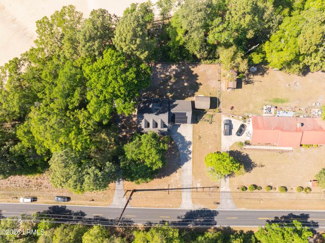 54 Brickyard Point Road, Beaufort, SC 29907