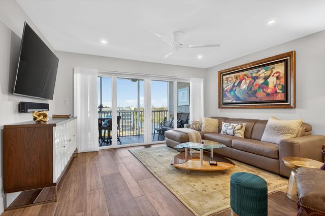 1523 E Hillsboro Boulevard 734, Deerfield Beach, FL 33441