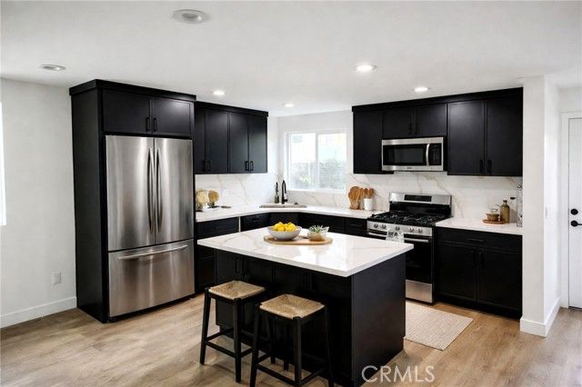 1106 W 74th Street, Los Angeles, CA 90044