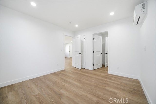 1106 W 74th Street, Los Angeles, CA 90044