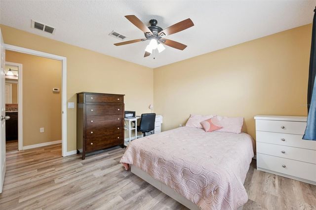 4880 POOLSIDE DRIVE, St Cloud, FL 34769
