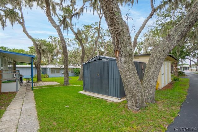 3896 Picciola Road 534, Fruitland Park, FL 34731
