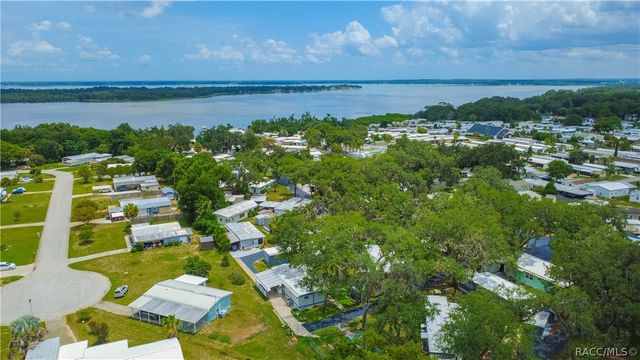3896 Picciola Road 534, Fruitland Park, FL 34731