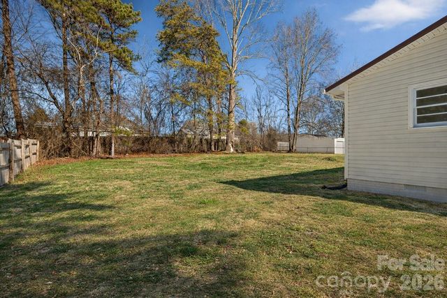 339 S Eastway Drive, Troutman, NC 28166