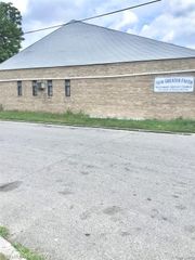 15801 Schaefer Highway, Detroit, MI 48235