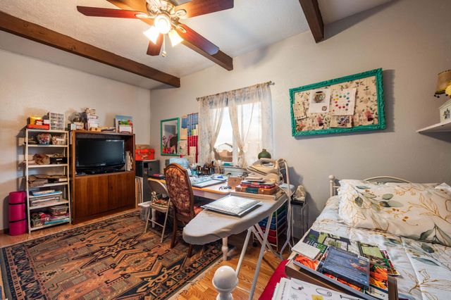 8 Vista De Las Cruces Road, Los Lunas, NM 87031