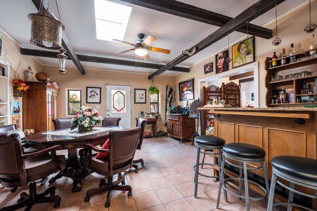 8 Vista De Las Cruces Road, Los Lunas, NM 87031