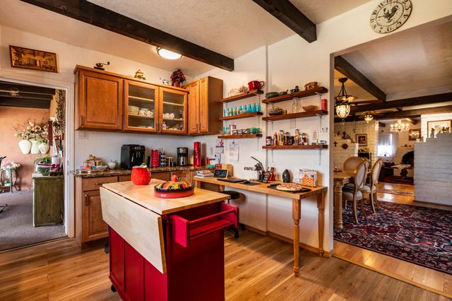 8 Vista De Las Cruces Road, Los Lunas, NM 87031