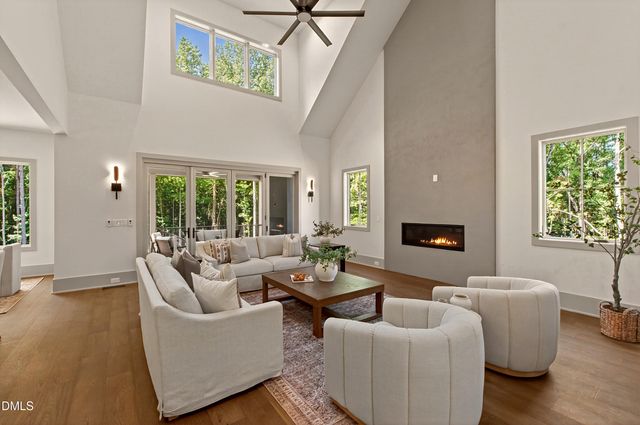 176 Clementine Way, Chapel Hill, NC 27516