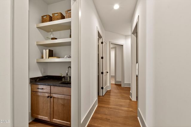 176 Clementine Way, Chapel Hill, NC 27516