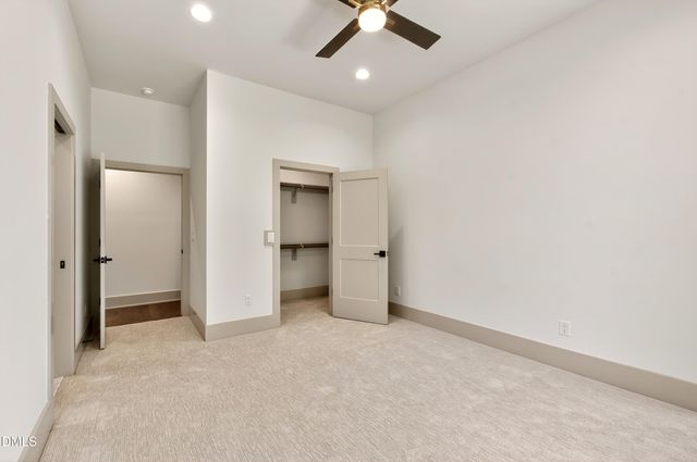 176 Clementine Way, Chapel Hill, NC 27516