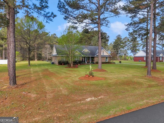 315 Old Pine Road, Dudley, GA 31022