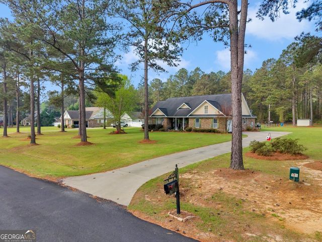 315 Old Pine Road, Dudley, GA 31022