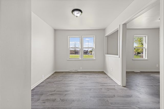 12850 Ziegler Street, Taylor, MI 48180