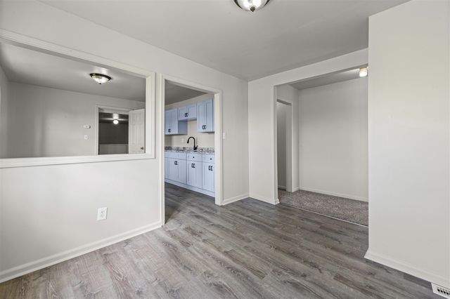 12850 Ziegler Street, Taylor, MI 48180