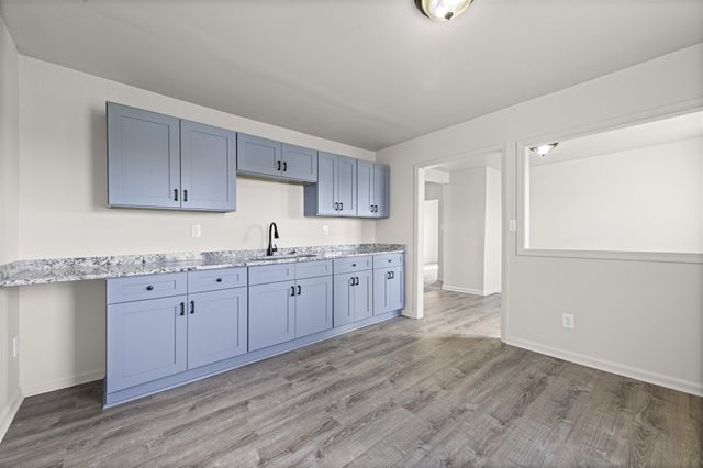 12850 Ziegler Street, Taylor, MI 48180