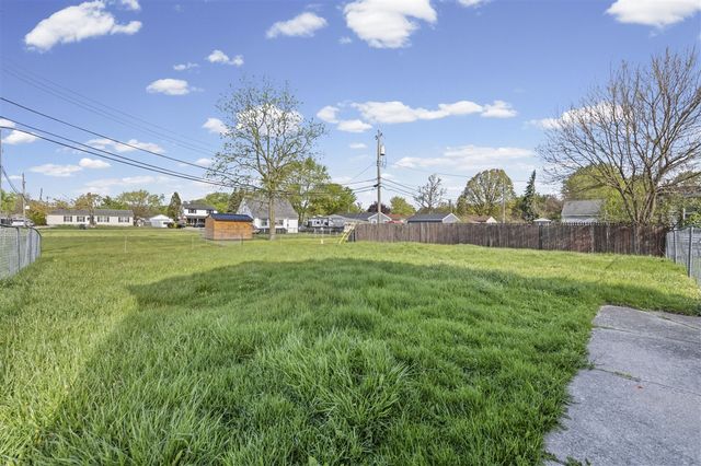 12850 Ziegler Street, Taylor, MI 48180