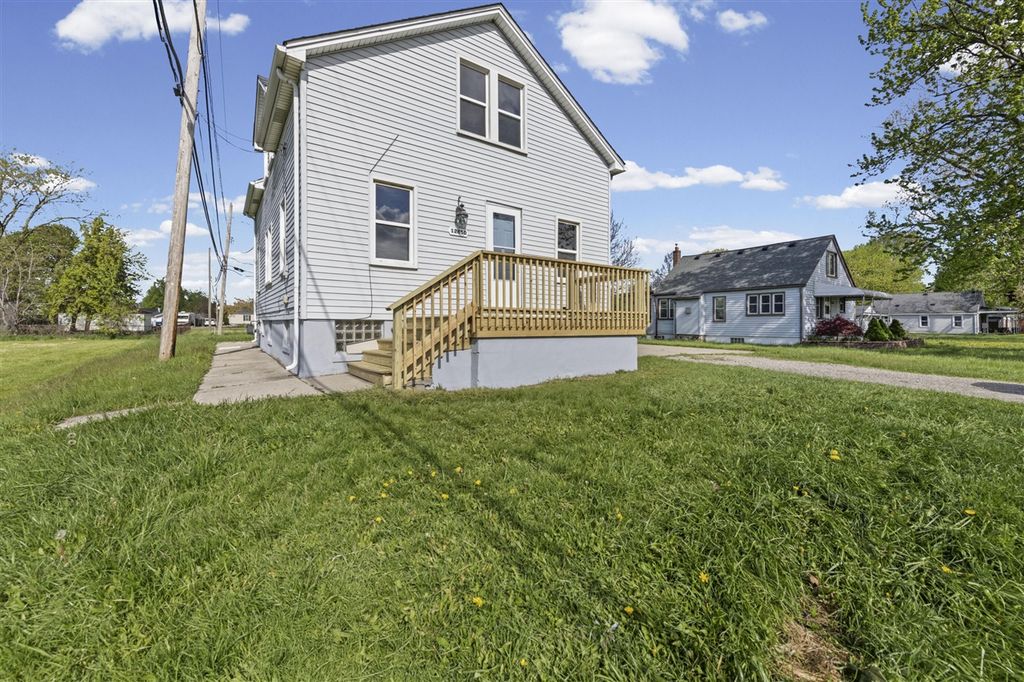 12850 Ziegler Street, Taylor, MI 48180