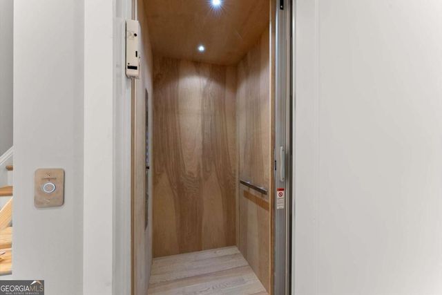 1420 Coretta Bend, Atlanta, GA 30318