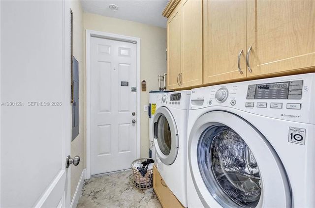 611 NW 42nd Ave, Coconut Creek, FL 33066