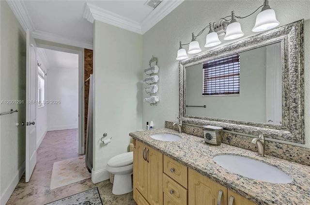 611 NW 42nd Ave, Coconut Creek, FL 33066