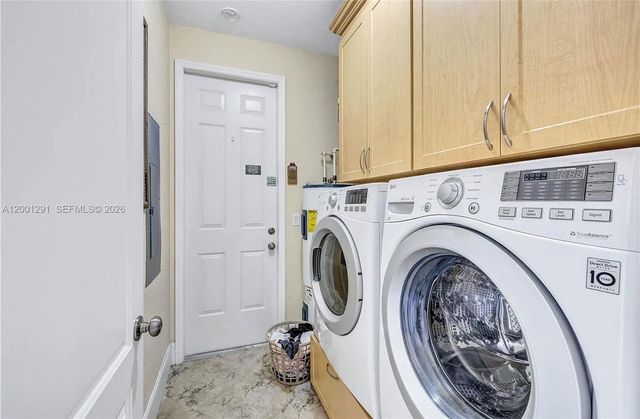 611 NW 42nd Ave, Coconut Creek, FL 33066