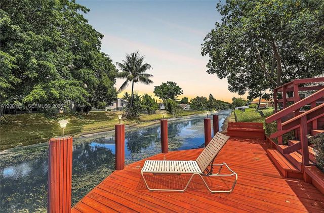 611 NW 42nd Ave, Coconut Creek, FL 33066