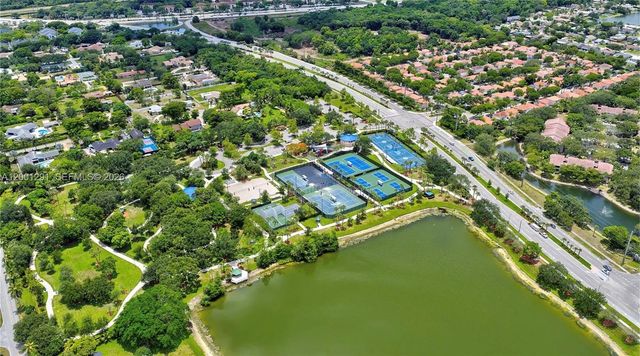 611 NW 42nd Ave, Coconut Creek, FL 33066