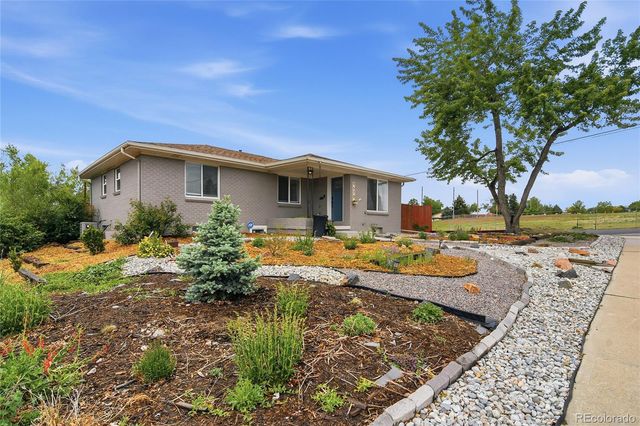 9570 W 54th Place, Arvada, CO 80002