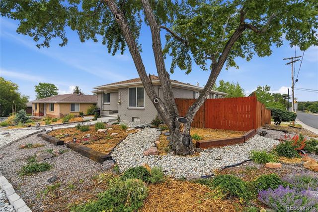 9570 W 54th Place, Arvada, CO 80002