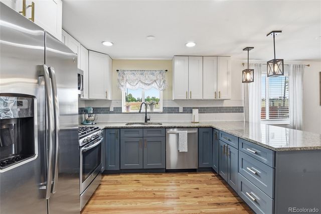 9570 W 54th Place, Arvada, CO 80002