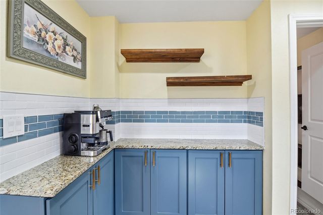 9570 W 54th Place, Arvada, CO 80002